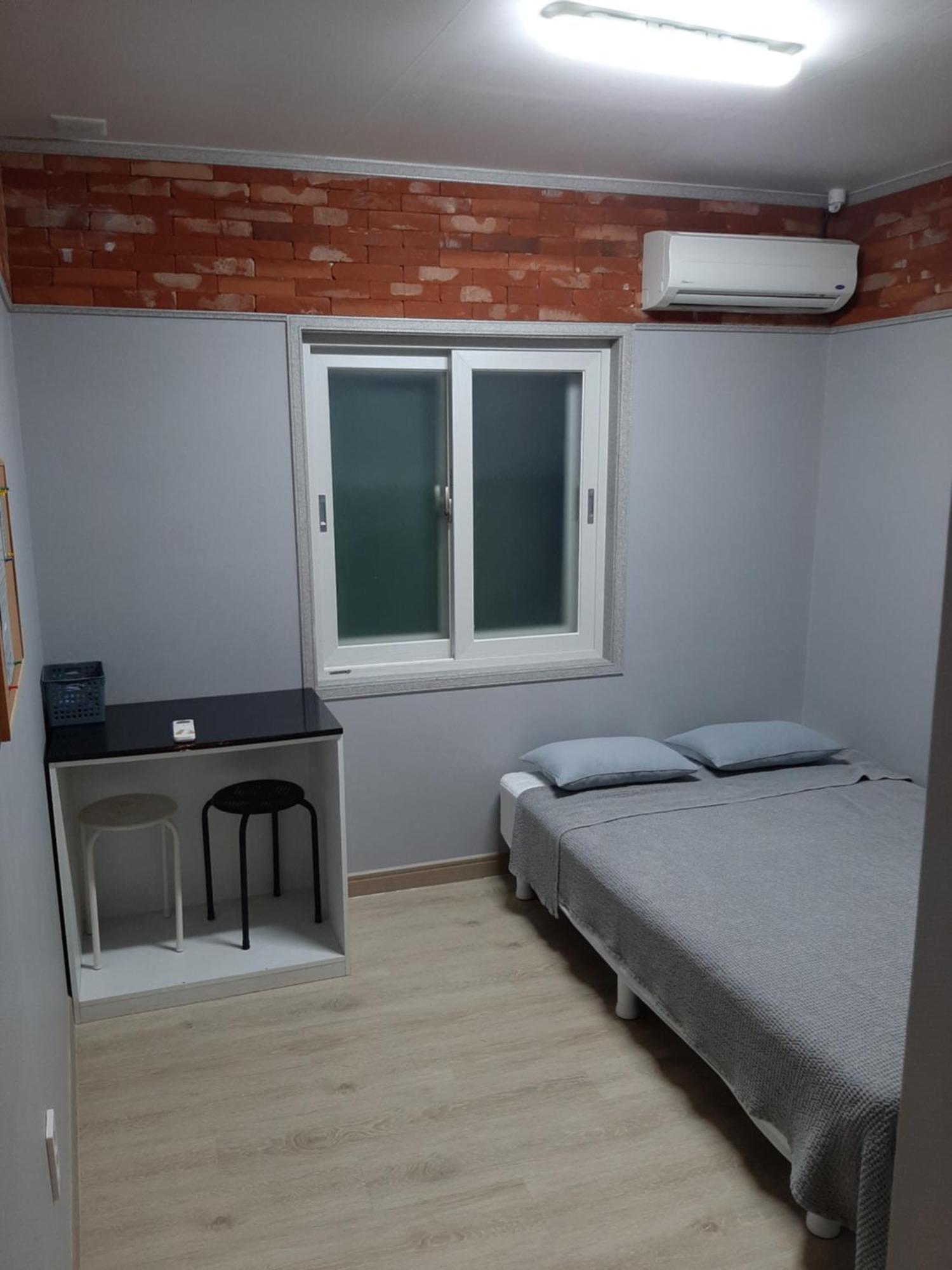 Haeundae Native Guesthouse Busan Bagian luar foto